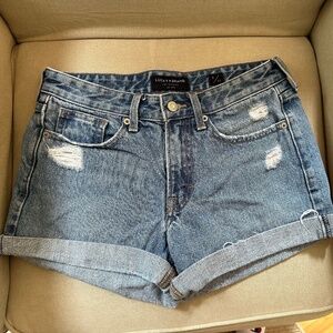 Great Condition Lucky Brand Boyfriend Jean Shorts Size 26